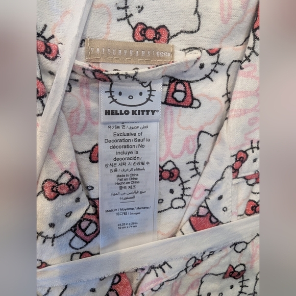 Hello Kitty Organic Flannel Pajama Set Pottery Barn Teen Adult Sz Medium - Picture 11 of 17